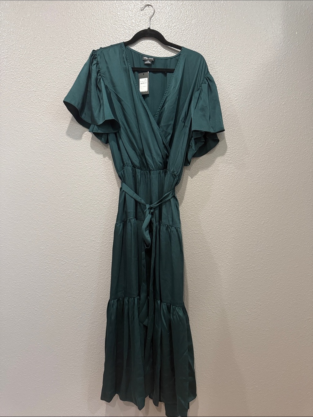 City chic Green Wrap Maxi Dress with Flutter Sleeves